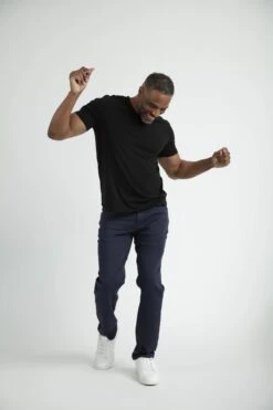 Organic Athletic Fit Crew Neck T-Shirt 6 Pack / Black -The Perfect Jean Shop IMG 8816 2eed3b5e 3ff2 49d3 8235 755896c47d37 3