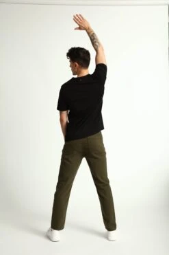 Slim Thick Fit / Denkhaki™ Soldier (Olive) -The Perfect Jean Shop IMG 9279 2836dd2d 9fb8 4696 ac1d df0144c12e5d