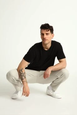 Slim Thick Fit / Denkhaki™ Smoke (Light Grey) -The Perfect Jean Shop IMG 9486 a9b80cdd 8783 42ca a7d8 7936330566d4