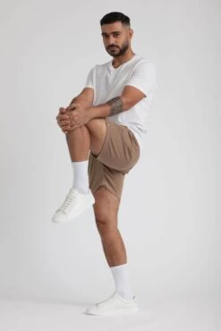 Everyday Comfort Shorts (Slim Fit) / Dark Khaki -The Perfect Jean Shop IMG 9630 ce04ef15 eddb 4538 9b96 a2a8e523bc70