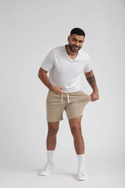 Everyday Comfort Shorts (Slim Fit) / Dark Khaki & Light Khaki -The Perfect Jean Shop IMG 9731 456fe6f3 b53c 4e56 a7ec f83bf6d9b855