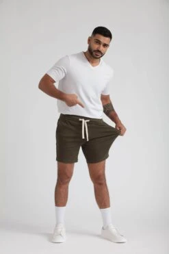 Everyday Comfort Shorts (Slim Fit) / Dark Khaki & Soldier Olive -The Perfect Jean Shop IMG 9823 def23409 5389 46f3 89de 9f61e6e70fd0