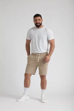 Everyday Comfort Shorts (Athletic Fit) / Light Khaki & Navy -The Perfect Jean Shop IMG 9852 0748ede4 6a22 4e93 a329 1409d4cbff24